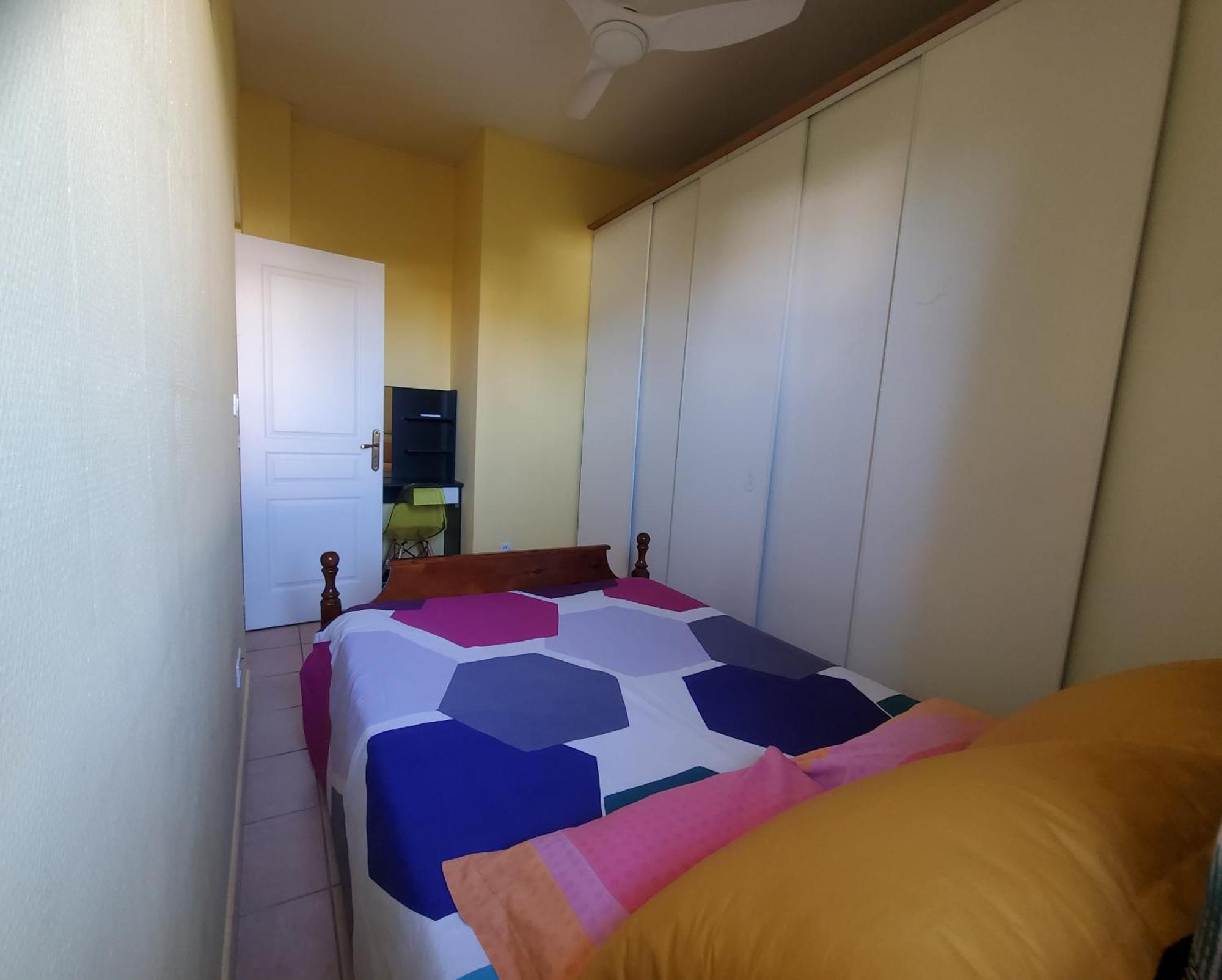 T2 Au Rez De Chaussee, Parking Prive Et Wifi Haut Debit Le Tampon Exterior photo